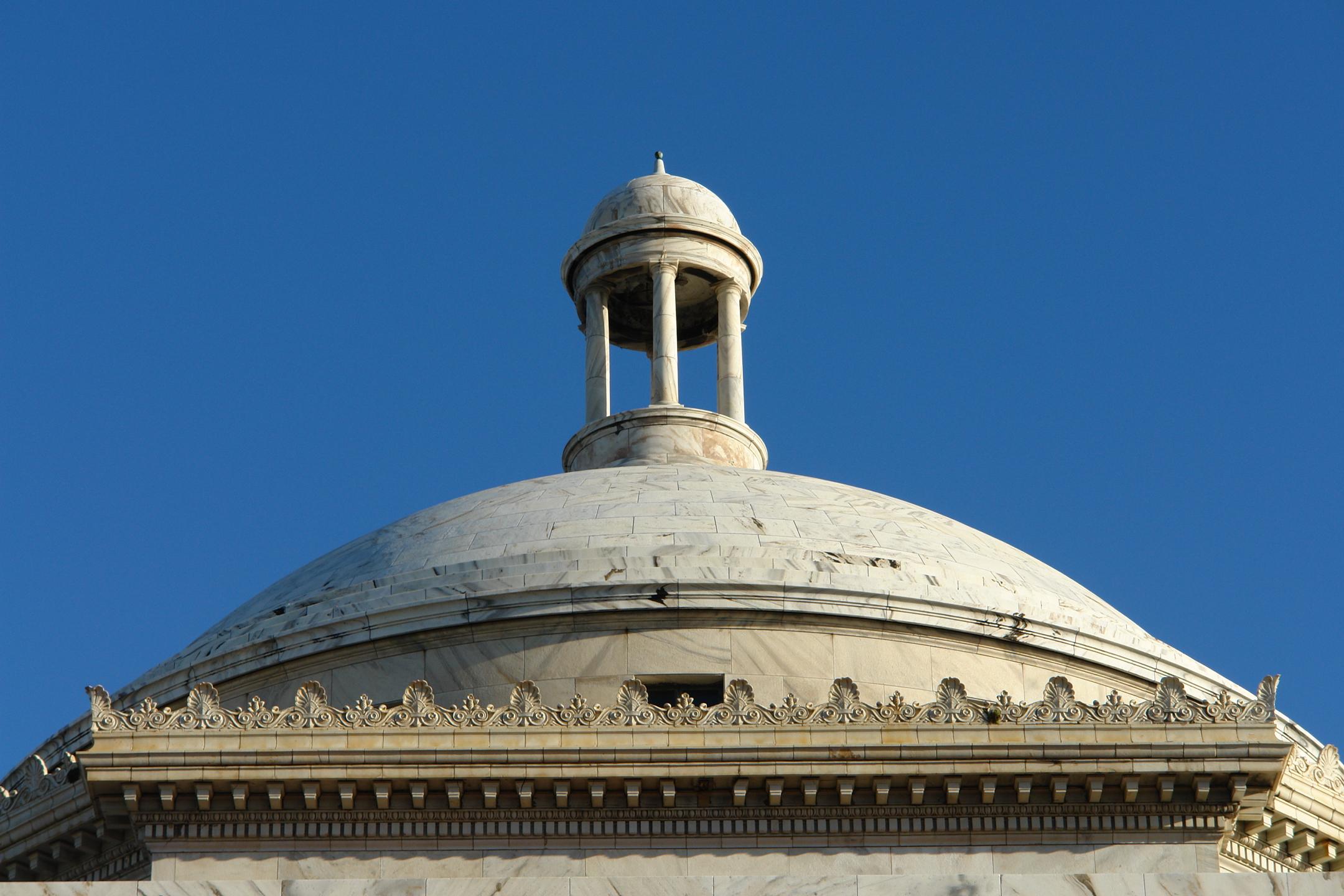 Capitolio de Puerto Rico - San Juan (Puerta de Tierra) - 2011 00013